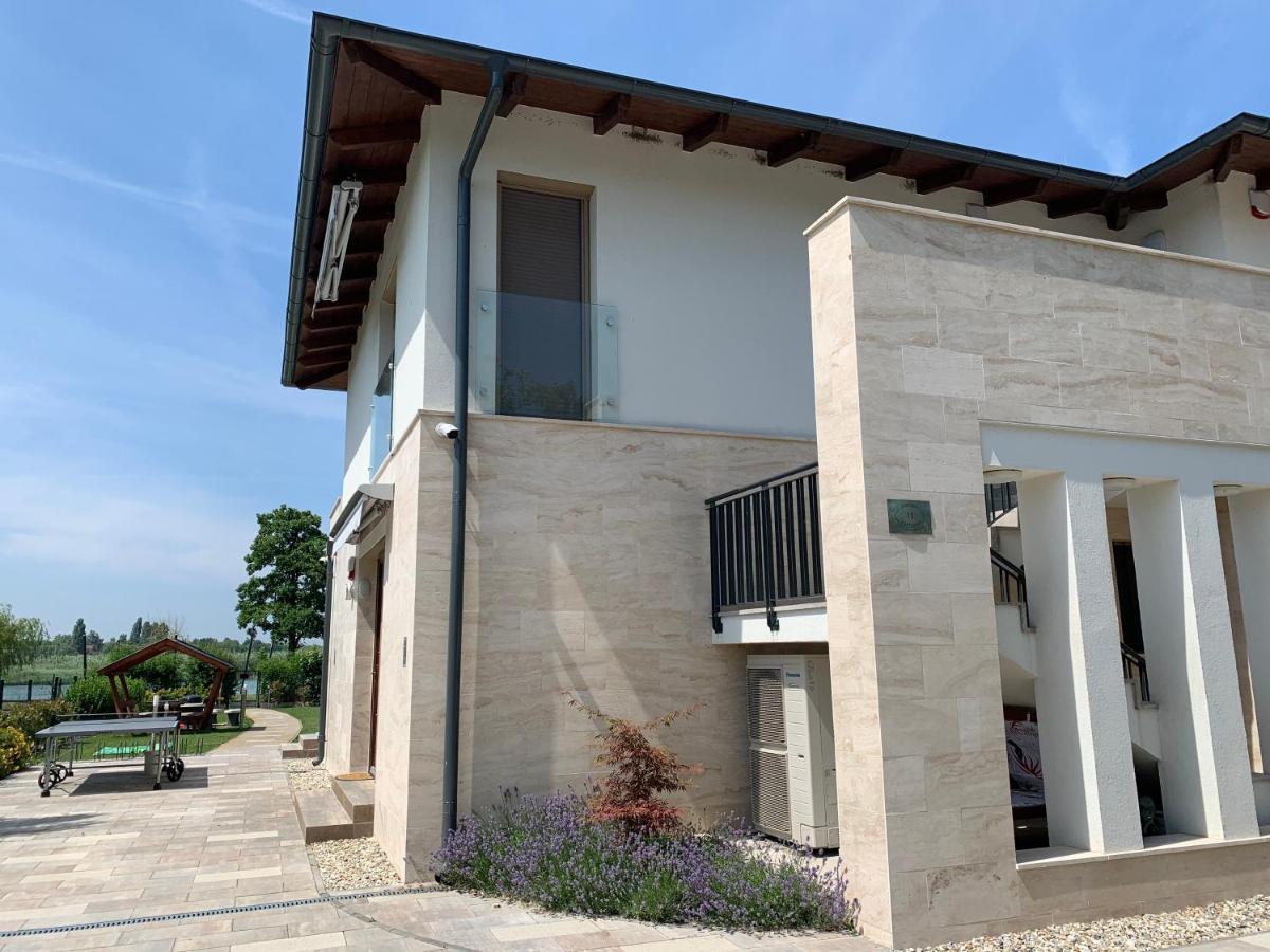 Balatonboglar - Golden Bridge Apartments מראה חיצוני תמונה